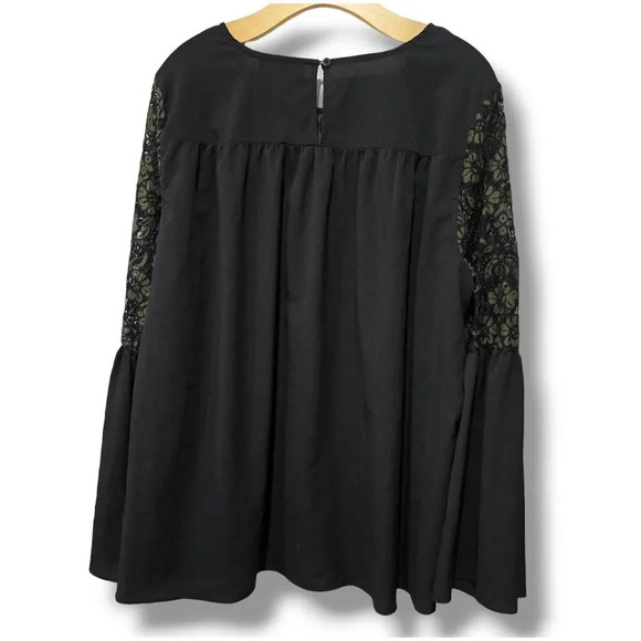 Lane Bryant women's Plus size black green lace bell long sleeves Blouse size 16 - Picture 2 of 9